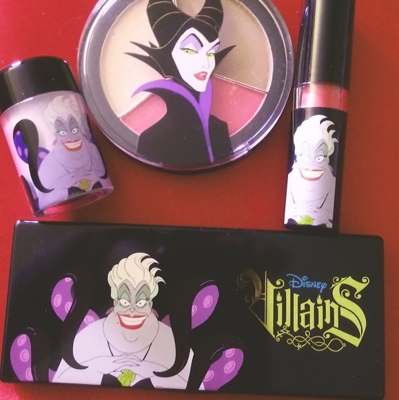 Disney Other - Disney's Villians Make-up Lot